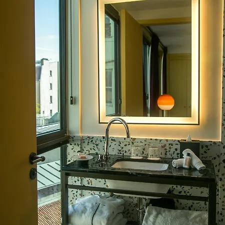 Hotel Le Ballu Parijs