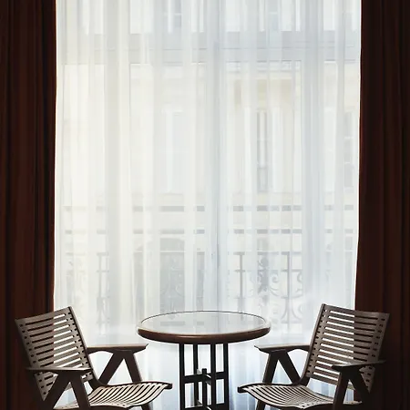 Le Ballu 5* Париж