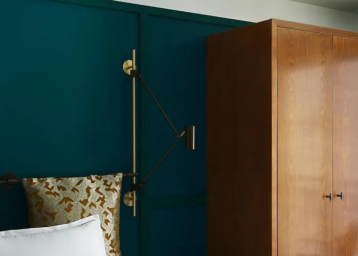 Hotel Le Ballu Paris