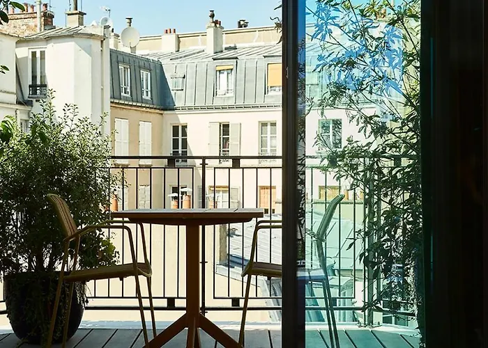 Le Ballu Hotel Paris