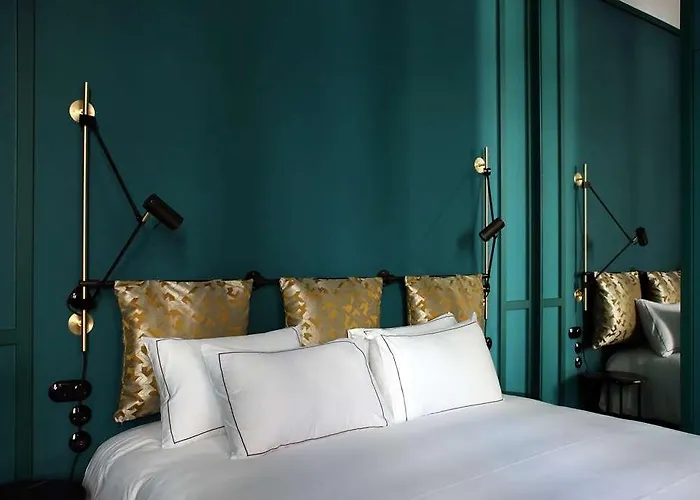 Hotel Le Ballu Paris