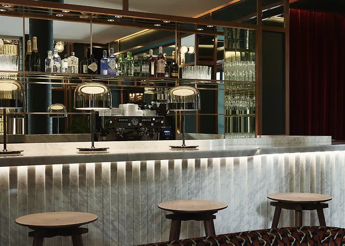 Hotel Le Ballu Paris