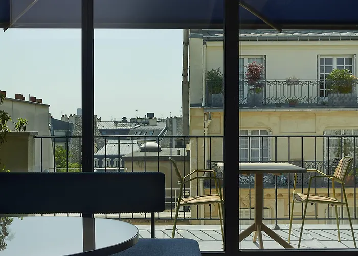 Hotel Le Ballu Paris