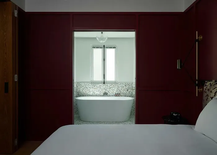 Le Ballu Hotel Paris